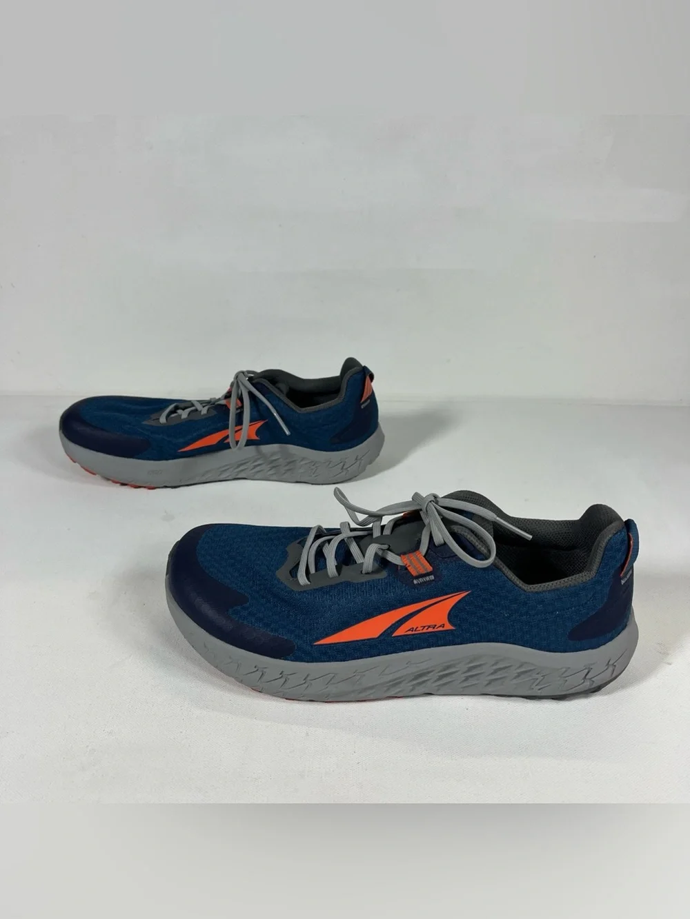 Altra Trail Outroad 3 Men’s 11 Hiking Outdoor Running Shoes Blue Gray EUC - Picture 1 of 12